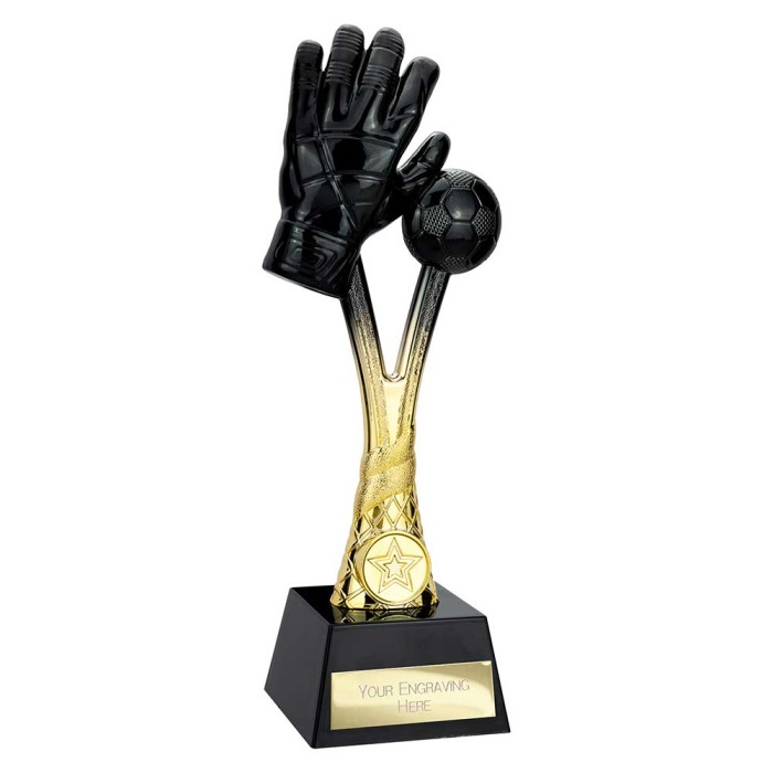 RAIDER GOALKEEPER FOOTBALL RESIN - 26CM